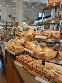 日本京都-紅磚建築內的高雅雜貨店：DEAN & DELUCA