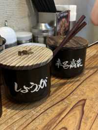 【福岡ラーメン】ランチやディナータイムは特に行列のラーメン店