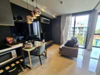 Cross Vibe Pattaya Seaphere โรงแรมสวยพัทยา