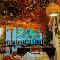 CAFE KREAMS