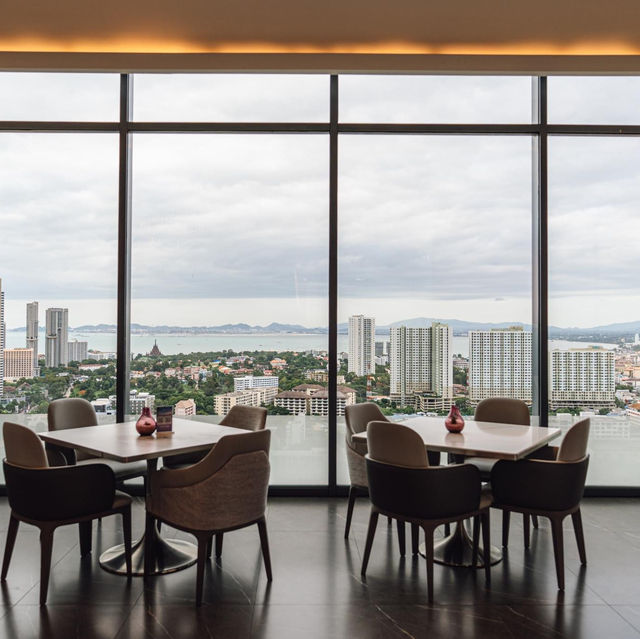 Sola Luna Pattaya