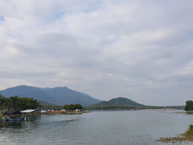 ⛺️เขาจุก ฟาร์มสามหนุ่ม