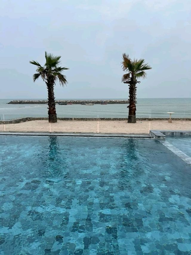 U Hua Hin โรงแรมสวยติดทะเลหัวหิน
