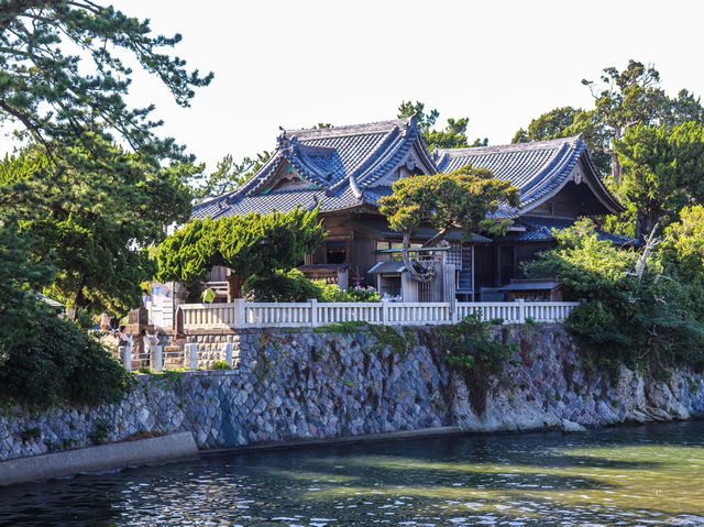 【神奈川県】 暮らすように旅する町「葉山」の総鎮守「森戸神社」