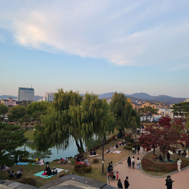 【韓国/水原】紅葉が映える秋の水原華城🍁