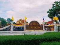 曼谷考山路附近小眾皇家寺廟景點Wat Tri Thotsathep Worawihan，適合散步拍照
