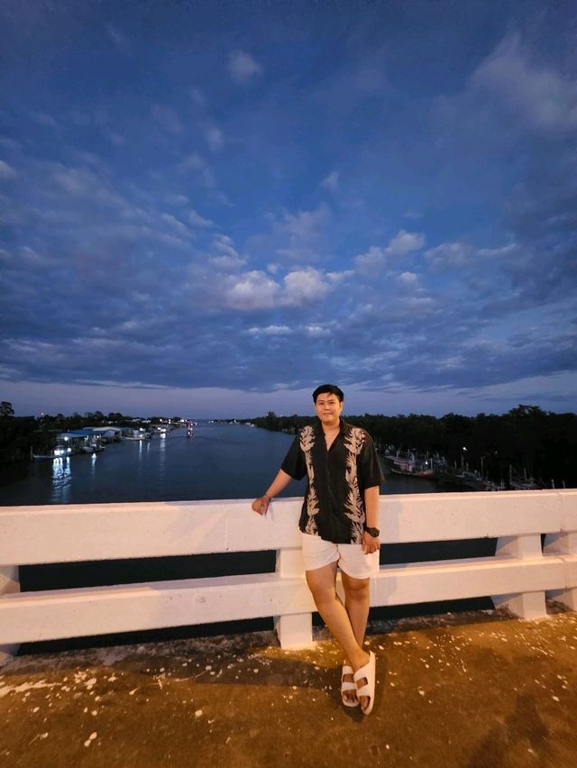 สะพานข้ามแม่น้ำหลังสวน จังหวัดชุมพร