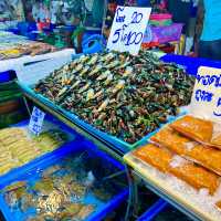 ตลาดประมงพื้นบ้านอ่างศิลา