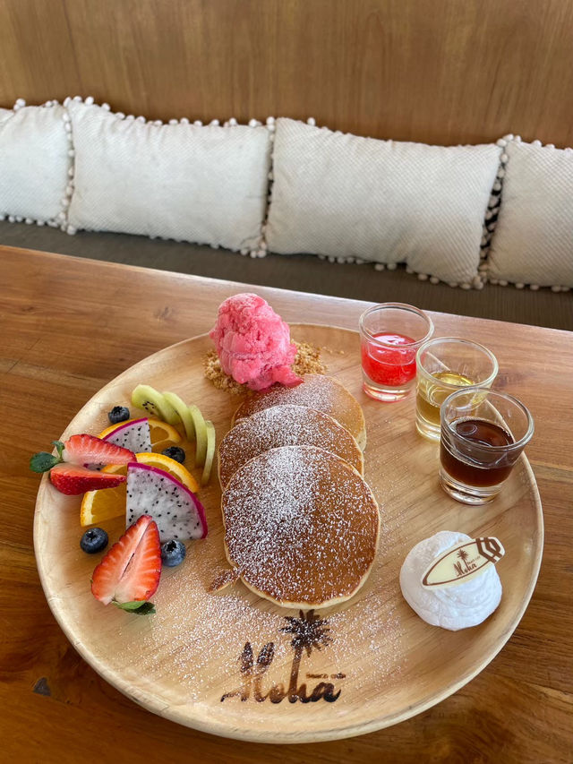 Aloha Beach Cafe'⚓️🏖️🏝️