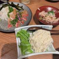 【日本・福岡🇯🇵】有名人多数来店！予約困難！博多もつ鍋屋