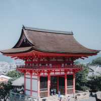 Higashiyama Ward , Kyoto