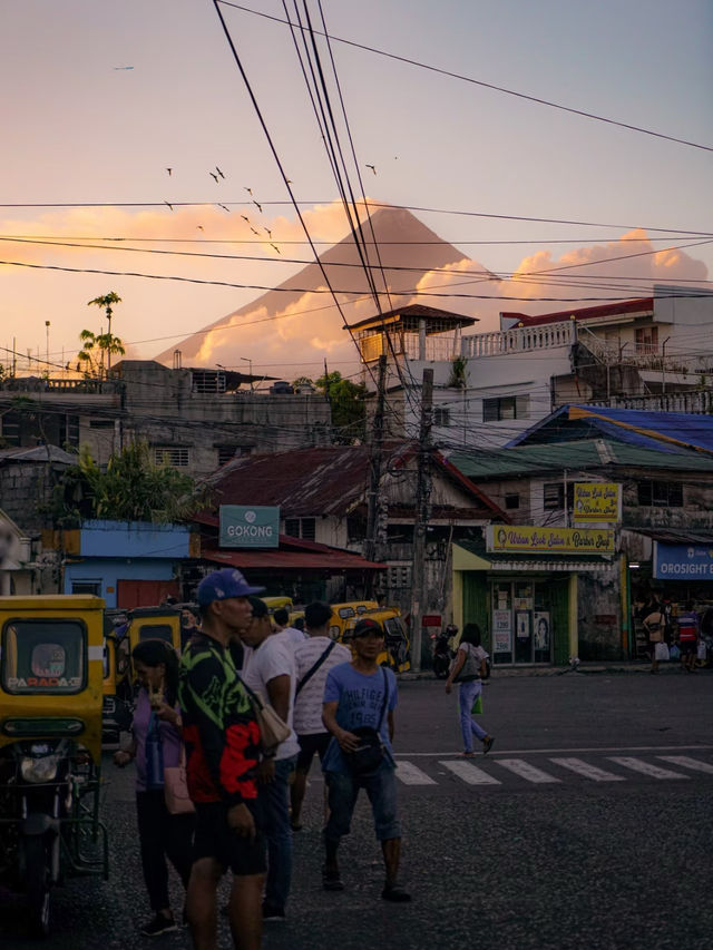 Mayon Volcano: The Perfect Cone of Bicol