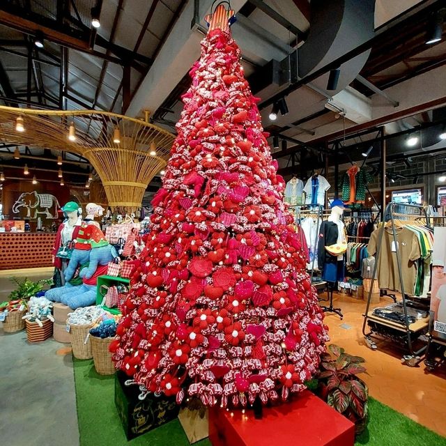ช๊อปปิ้งสินค้าเชียงใหม่เอกลักษณ์ใหม่ • Good Goods