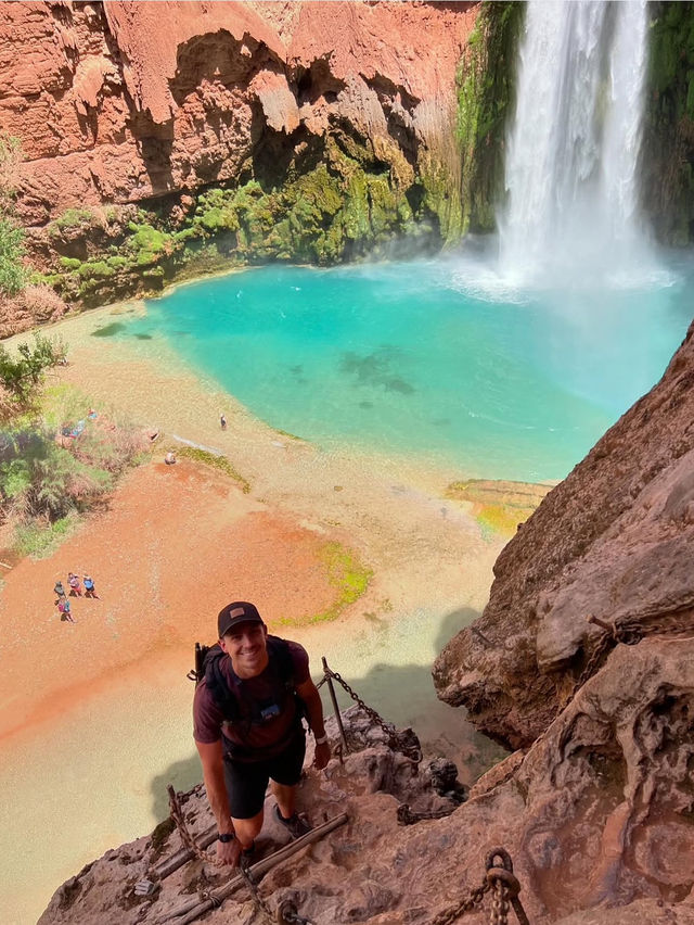 Exploring Havasupai: A Desert Oasis Adventure 