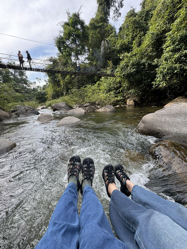 วัดเขาบรรจบ | จ.จันทบุรี 🏡⛰️🌿🪨💦