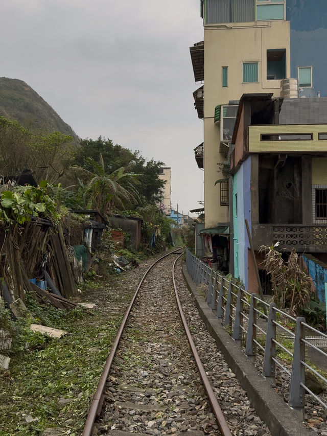 A Coastal Symphony: Shenao Rail Bike and the Rainbow Tunnel Ride
