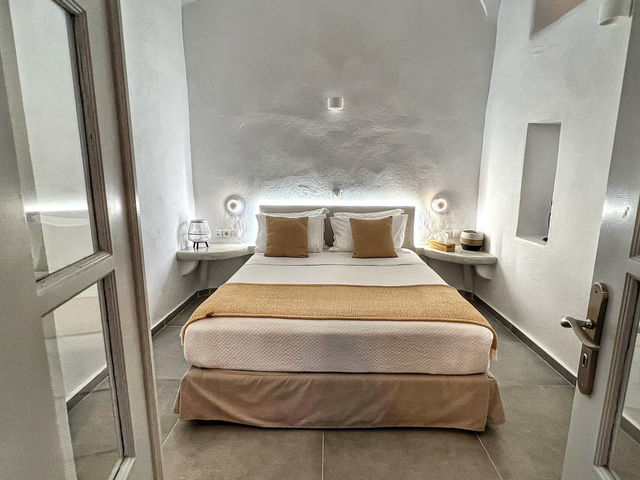 Relaxation and Comfort at Kastro Mansion