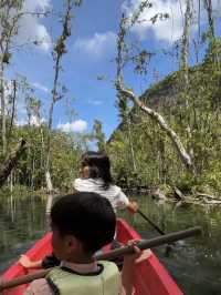 ป่าต้นน้ำ บ้านน้ำราด พายเรือก็สนุก เล่นน้ำก็สดชื่น