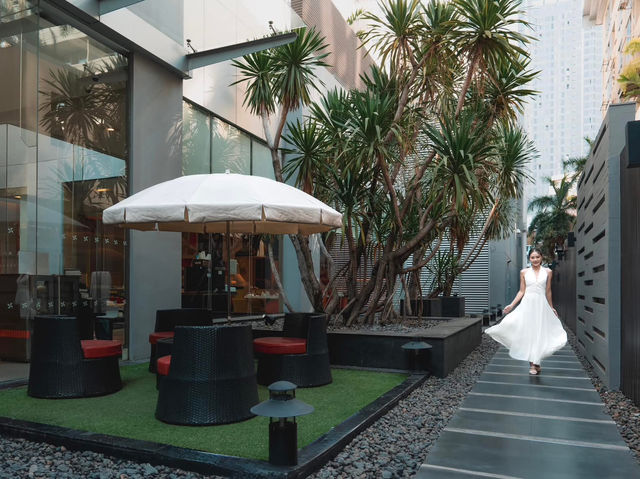 📍 Four Points by Sheraton Bangkok, Sukhumvit 15