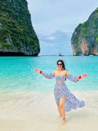 🌴 Paradise Found: A Breathtaking Escape to Krabi Island 🏝️