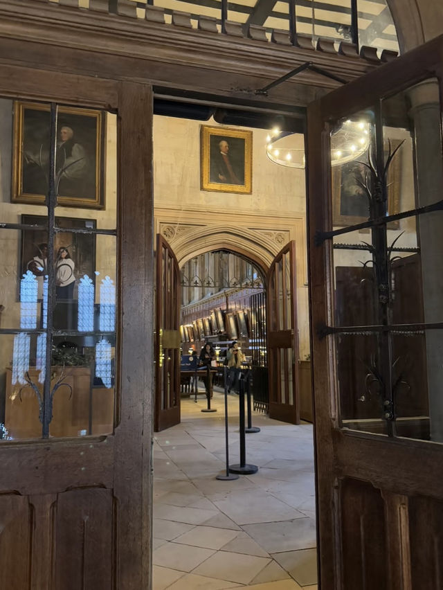 Exploring Oxford University: A Journey Through History and Prestige