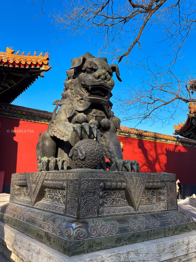 Yonghe Temple: A Historic Tibetan Buddhist Monastery in Beijing