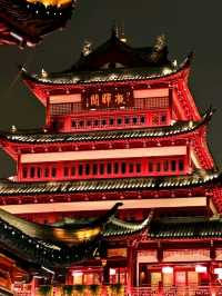 Let’s explore the market at the old street in Shanghai