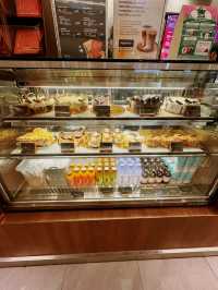 Kosa Coffee at Avenue K: Sip and Savor the Vibes