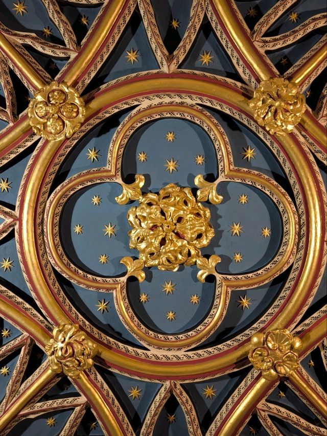 Westminster Abbey: A Historic Masterpiece of London