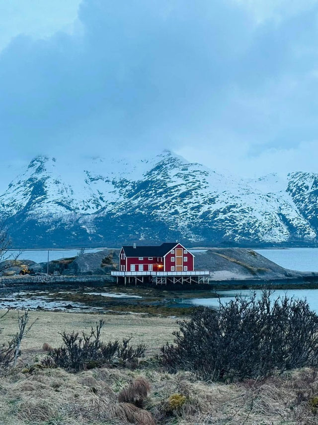 Serenity in the Arctic: Sildpollnes Kirke and Holdøya, Lofoten