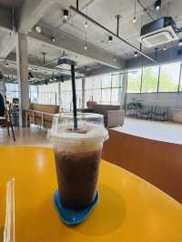 Friend Cafe ทาวน์อินทาว์น – คาเฟ่+Co-Working Space