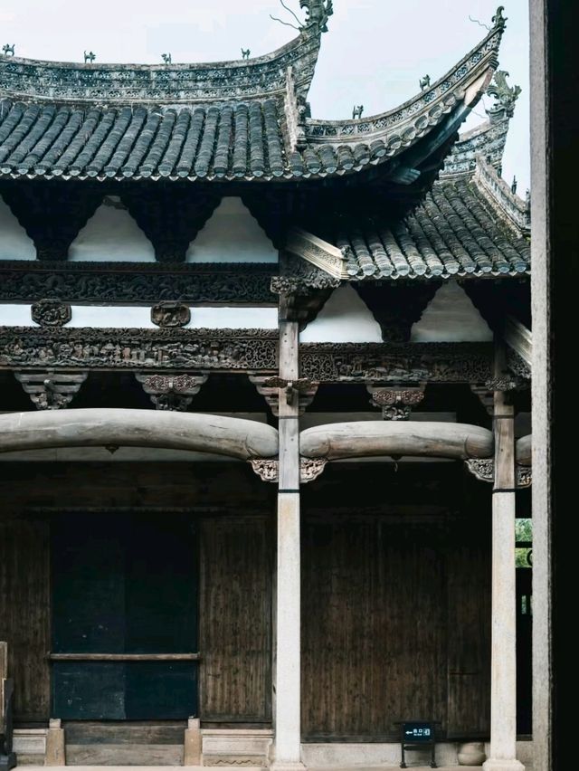 Longchuan Hu Clan Ancestral Hall: A Masterpiece of Jiangnan’s Heritage