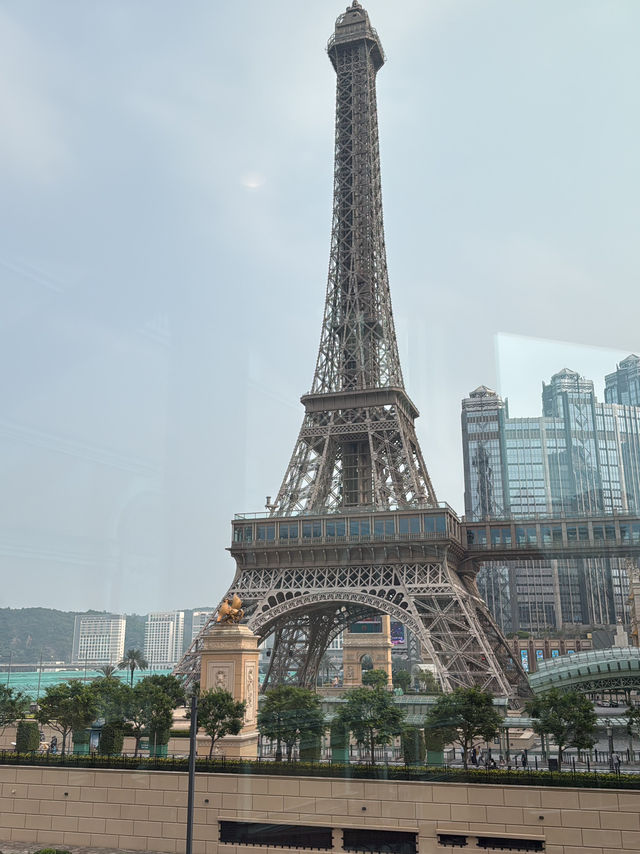 Lovely Place/ Macao 