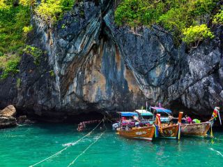 🌴🚤 TRANG WEEKEND ESCAPE: Hidden Islands & Southern Flavors! 