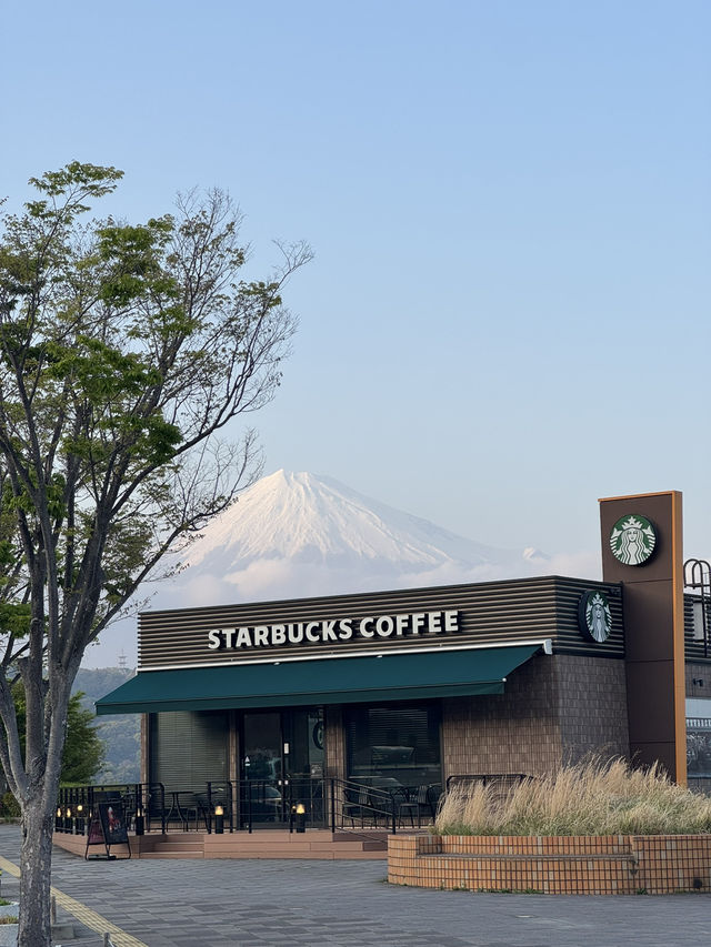 Starbucks Coffee - Fujikawa Service Area Outbound