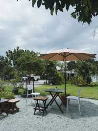 คาเฟ่เปิดใหม่สไตล์โฮมมี่ย่านศรีราชา