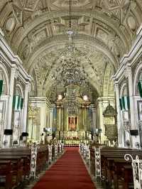 A Calm Day in Manila – Cobblestone Streets & Cathedral Quiet