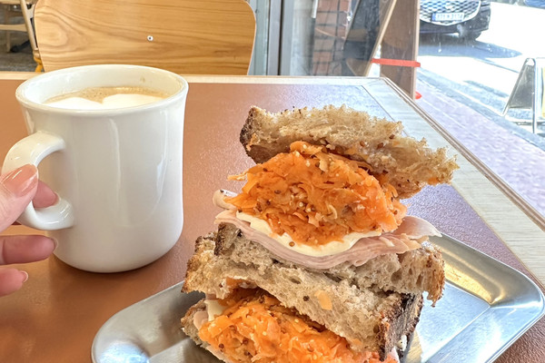 釜山 / 広安里 朝7時からやっているパン屋さん🍞【DAILY LUCKY