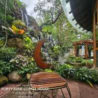 คาเฟ่สุดฟิน ในปั๊มน้ำมัน - FORTY-NINE Coffee House