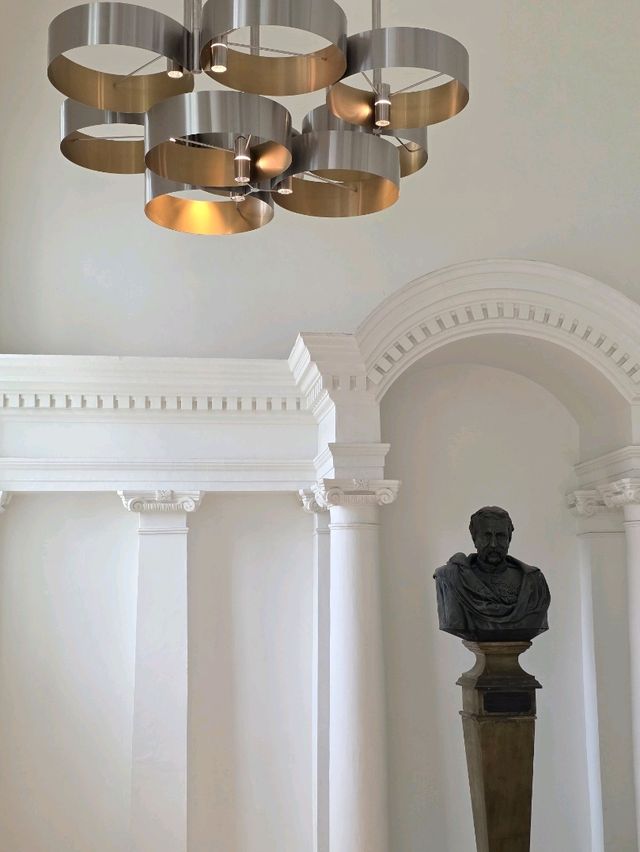 Inside Victoria Concert Hall