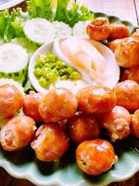 ร้านบ้านกาแฟริมน้ำ แม่เมาะ