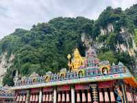 Batu Caves – Where Divine Stairs Meet Rainbow Vibes
