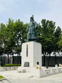 Hullyeonwon Park: A Historic Oasis in Seoul