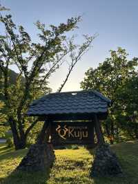 아름다운 아소산자락의 🏞️ 자연경관 속 산장체험의 오이타현 이색 힐링 여행지 추천