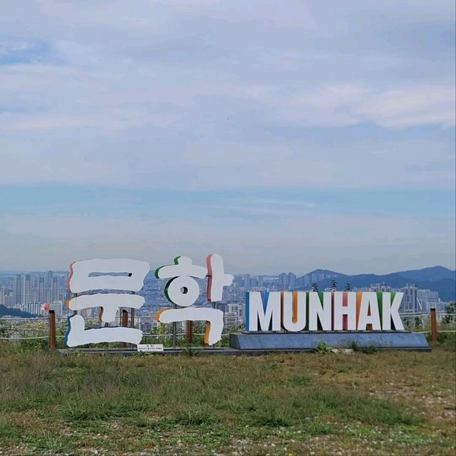 Mini Mountain, Major Vibes
