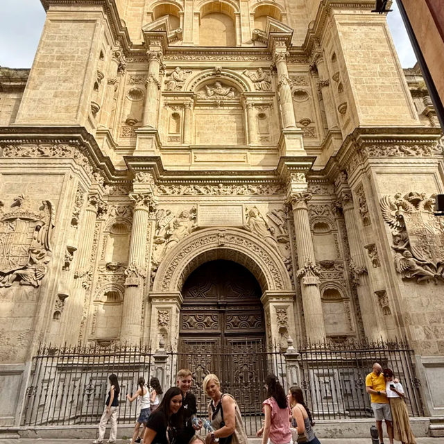 Andalusia: Where Europe Meets North Africa – A Glimpse into Moorish History! 🇪🇸🕌