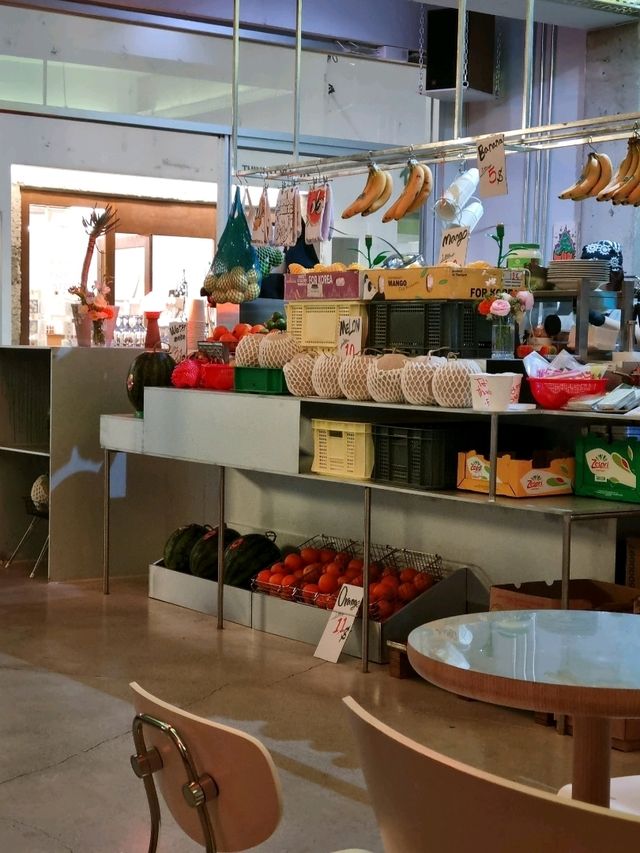 전포 신상 과일 가게 느낌의 카페🍇