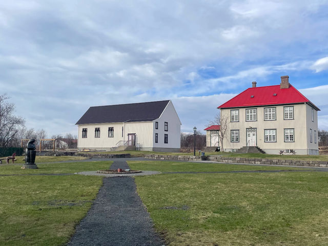 Arbaer Open Air Museum: Stepping Back in Time to Viking Iceland! 🇮🇸🏡