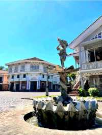Las Casas Filipinas de Acuzar: A Walk Through the Past