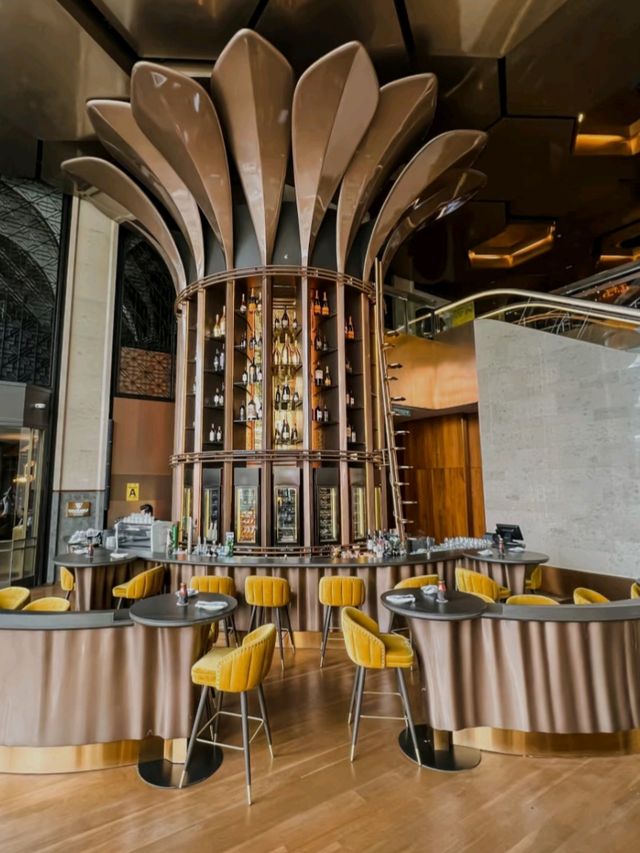 🎸 Hard Rock Genting –Famous Food Attraction 